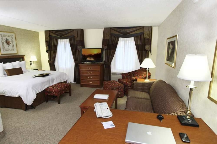 Imagen de la habitación del Hotel Hampton Inn and Suites Rockville Centre. Foto 5