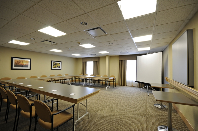 Imagen de los interiores del Hotel Hampton Inn and Suites Saint John. Foto 7