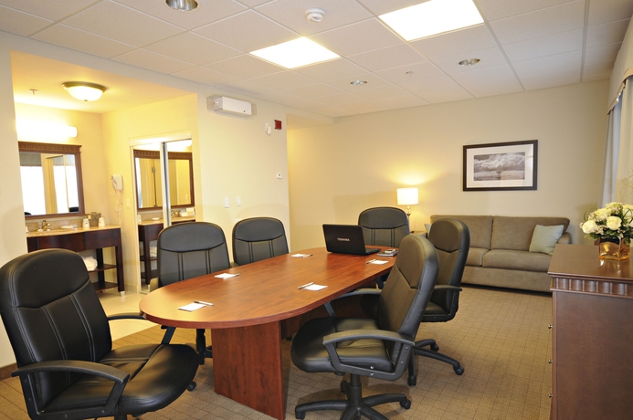 Imagen de los interiores del Hotel Hampton Inn and Suites Saint John. Foto 11