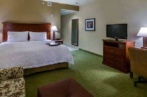 Imagen de la habitación del Hotel Hampton Inn and Suites Salem, Or. Foto 3
