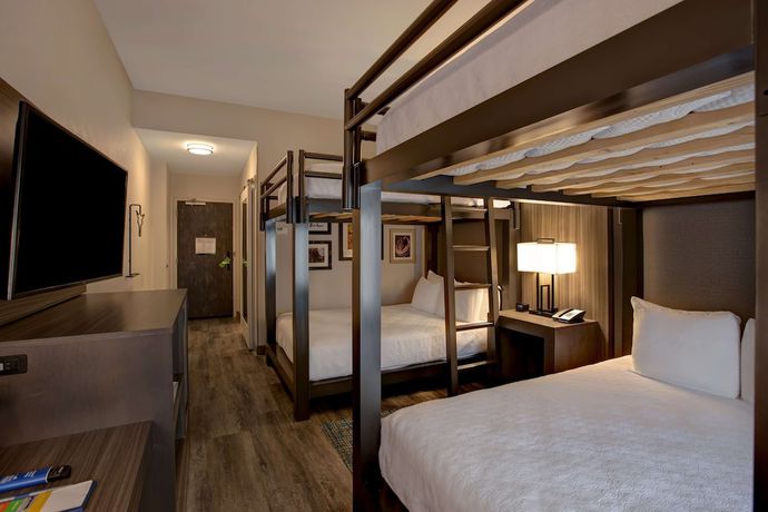 Imagen de la habitación del Hotel Hampton Inn and Suites San Antonio Riverwalk. Foto 10