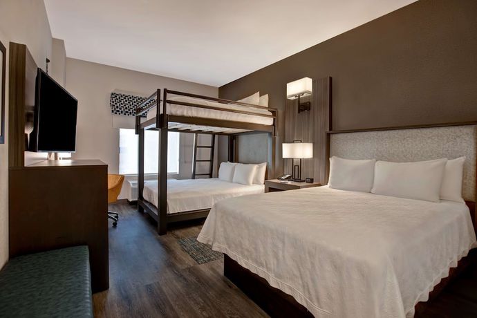 Imagen de la habitación del Hotel Hampton Inn and Suites San Antonio Riverwalk. Foto 11