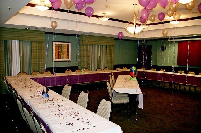Imagen de los interiores del Hotel Hampton Inn and Suites San Antonio/northeast I-35. Foto 8