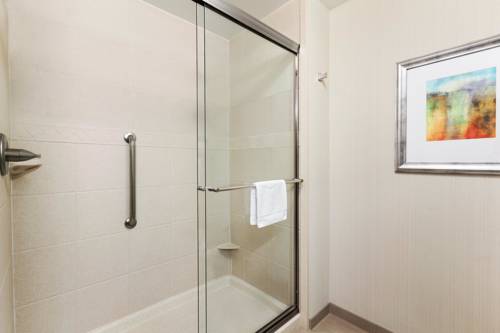 Imagen de la habitación del Hotel Hampton Inn and Suites San Bernardino. Foto 3