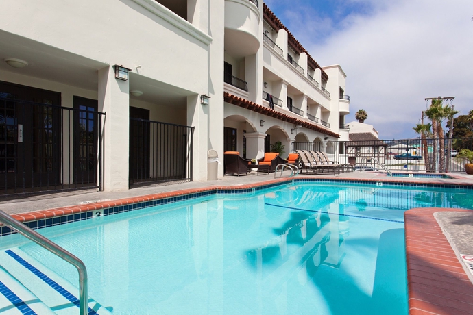Imagen de la piscina del Hotel Hampton Inn and Suites San Clemente. Foto 16
