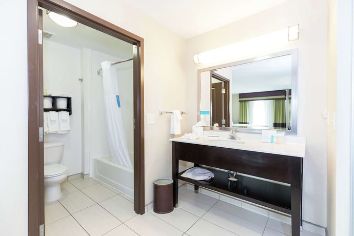 Imagen de la habitación del Hotel Hampton Inn and Suites Sandusky/Milan. Foto 5