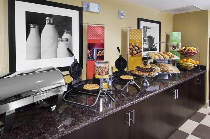 Imagen del bar/restaurante del Hotel Hampton Inn and Suites Sarasota/lakewood Ranch. Foto 6