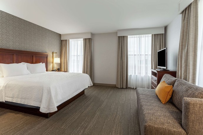 Imagen de la habitación del Hotel Hampton Inn and Suites Saratoga Springs Downtown. Foto 10