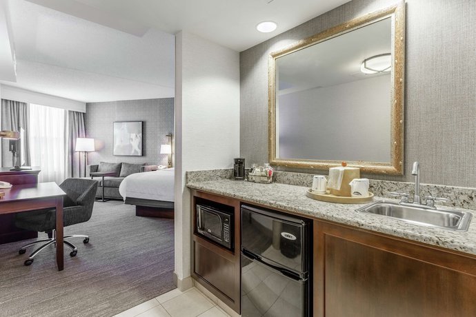 Imagen de la habitación del Hotel Hampton Inn and Suites Saratoga Springs Downtown. Foto 11