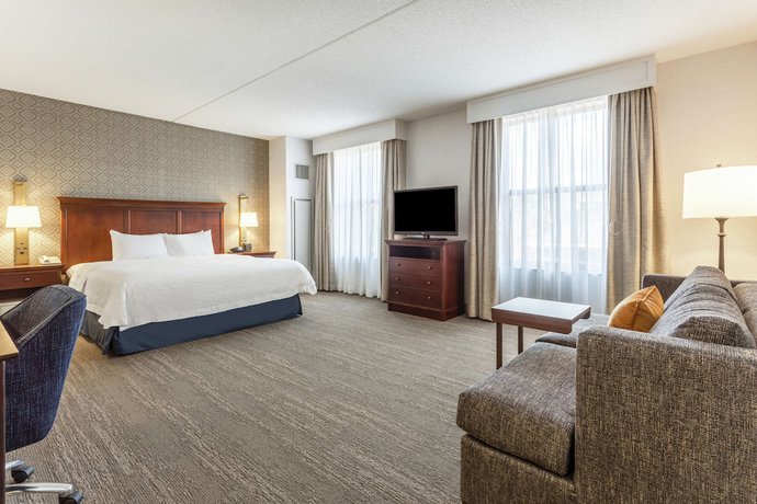 Imagen de la habitación del Hotel Hampton Inn and Suites Saratoga Springs Downtown. Foto 14