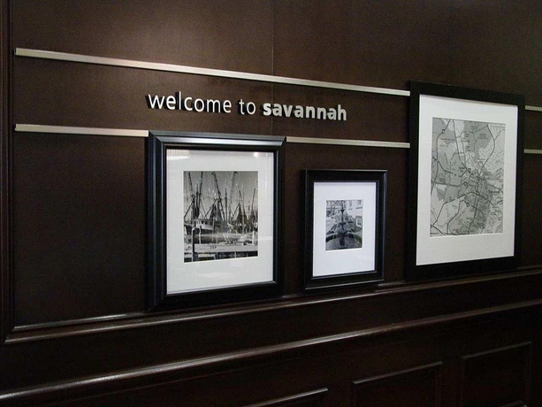 Imagen de los interiores del Hotel Hampton Inn and Suites Savannah Historic District. Foto 15
