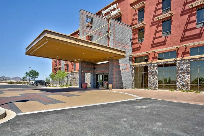Imagen general del Hotel Hampton Inn and Suites Scottsdale at Talking Stick. Foto 2