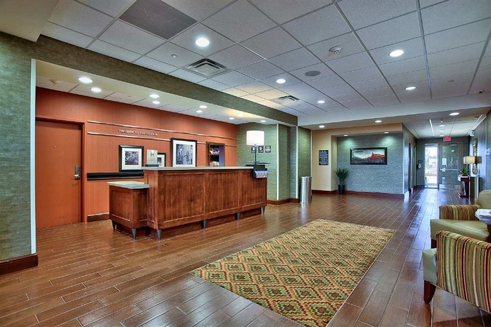 Imagen de los interiores del Hotel Hampton Inn and Suites Scottsdale at Talking Stick. Foto 14