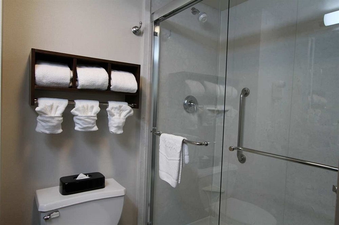 Imagen de la habitación del Hotel Hampton Inn and Suites Seattle-downtown. Foto 8