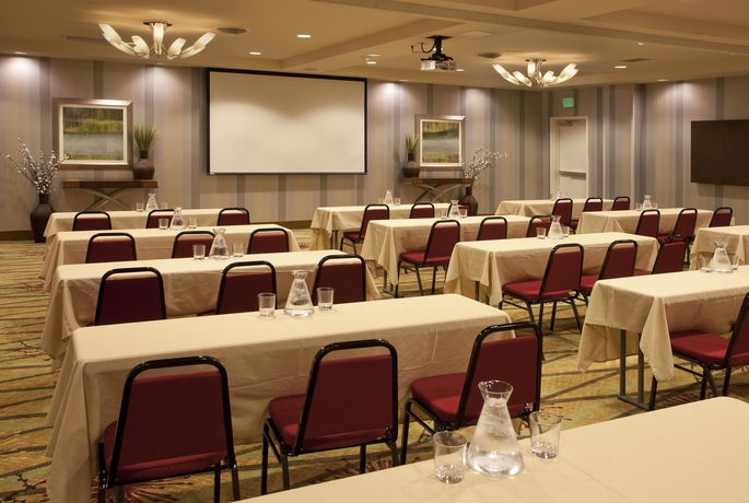 Imagen de los interiores del Hotel Hampton Inn and Suites Seattle/federal Way. Foto 13