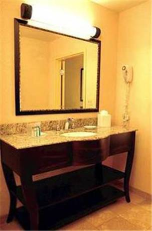 Imagen de la habitación del Hotel Hampton Inn and Suites Shreveport/south. Foto 3