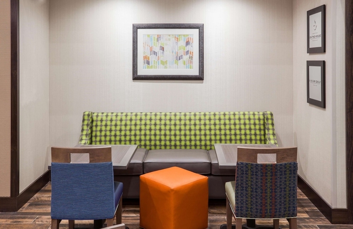 Imagen de los interiores del Hotel Hampton Inn and Suites Sioux City South. Foto 15