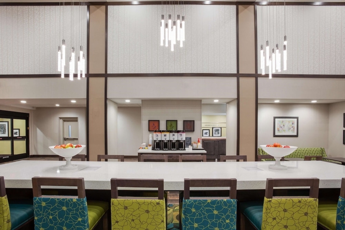 Imagen de los interiores del Hotel Hampton Inn and Suites Sioux City South. Foto 16