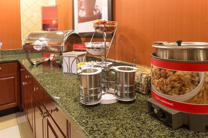 Imagen del bar/restaurante del Hotel Hampton Inn and Suites Spartanburg-i-26-westgate Mall. Foto 4