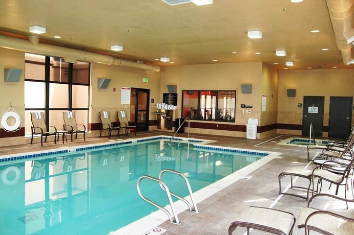 Imagen de la piscina del Hotel Hampton Inn and Suites Spokane Valley. Foto 8