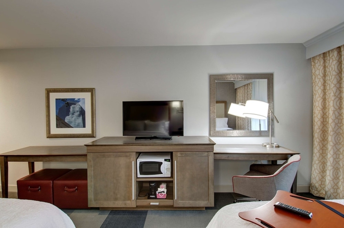 Imagen de la habitación del Hotel Hampton Inn and Suites Springfield/downtown, Ma. Foto 3