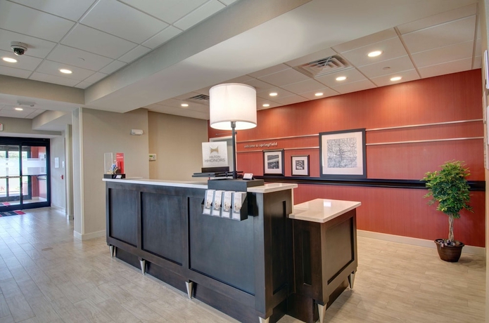 Imagen de los interiores del Hotel Hampton Inn and Suites Springfield/downtown, Ma. Foto 14