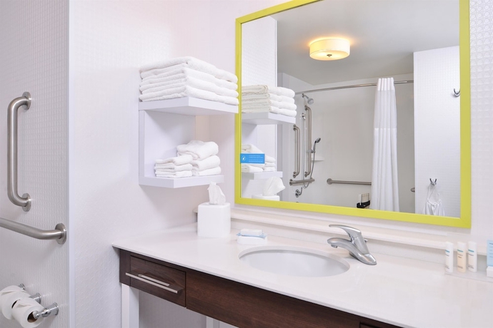 Imagen de la habitación del Hotel Hampton Inn and Suites St. Paul Oakdale/woodbury By Hilton. Foto 2