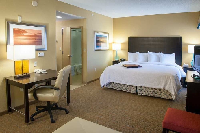 Imagen de la habitación del Hotel Hampton Inn and Suites St. Petersburg/downtown. Foto 7