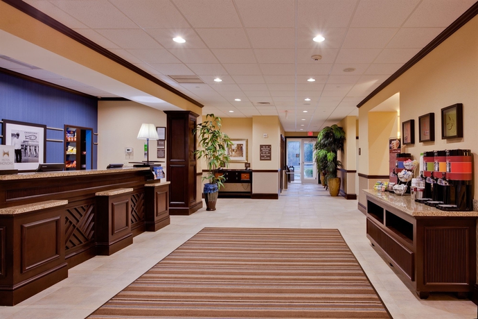 Imagen de los interiores del Hotel Hampton Inn and Suites Stuart-north. Foto 13