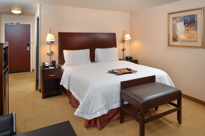 Imagen de la habitación del Hotel Hampton Inn and Suites Tacoma. Foto 5