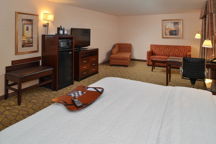 Imagen de la habitación del Hotel Hampton Inn and Suites Tacoma. Foto 6