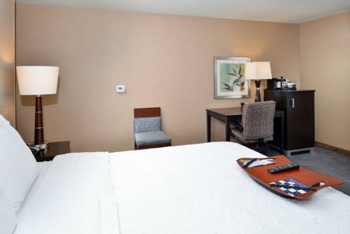Imagen de la habitación del Hotel Hampton Inn and Suites Tacoma/puyallup. Foto 12