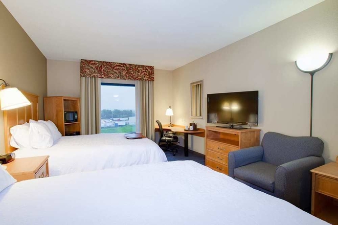 Imagen de la habitación del Hotel Hampton Inn and Suites Tampa East (casino Area). Foto 6