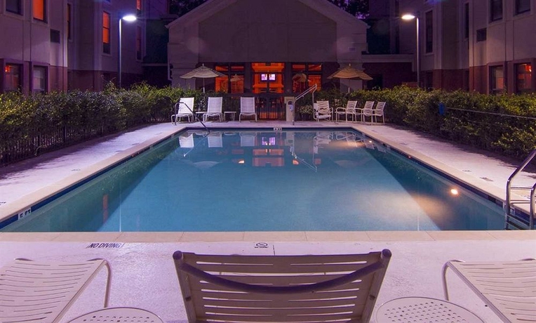 Imagen de la piscina del Hotel Hampton Inn and Suites Tampa-north. Foto 14