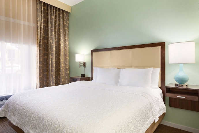Imagen de la habitación del Hotel Hampton Inn and Suites Tarpon Springs. Foto 4