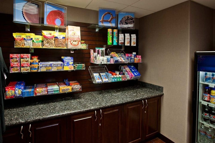 Imagen del bar/restaurante del Hotel Hampton Inn and Suites Temecula. Foto 6