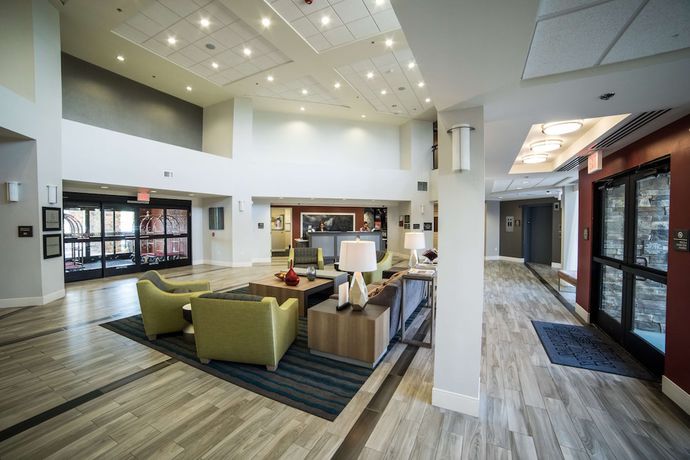Imagen de los interiores del Hotel Hampton Inn and Suites Tempe/Phoenix Airport, AZ. Foto 14