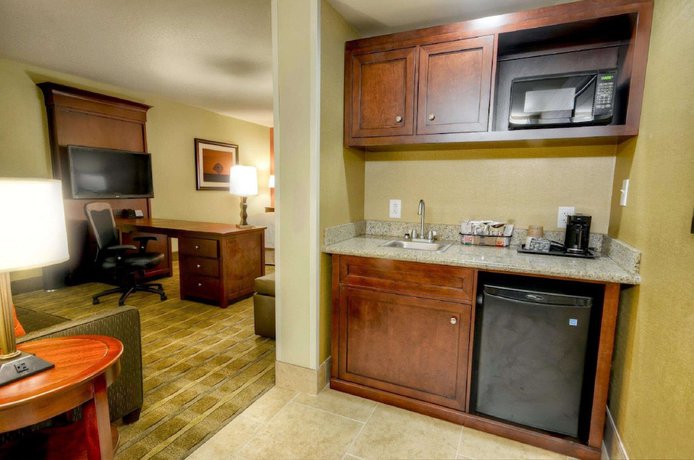 Imagen de la habitación del Hotel Hampton Inn and Suites Tifton. Foto 12