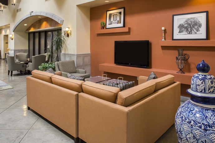 Imagen de los interiores del Hotel Hampton Inn and Suites Tucson-mall. Foto 13