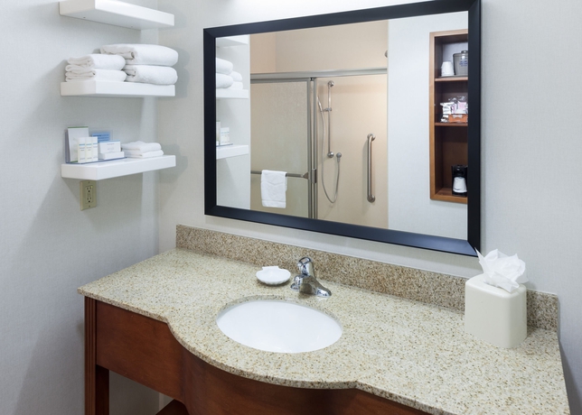 Imagen de la habitación del Hotel Hampton Inn and Suites Tulare. Foto 2