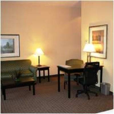 Imagen de la habitación del Hotel Hampton Inn and Suites Tulsa North/owasso. Foto 4