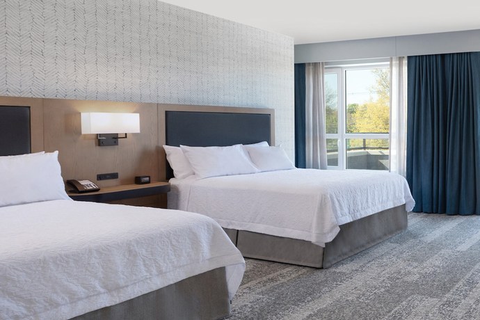 Imagen de la habitación del Hotel Hampton Inn and Suites Watertown Boston. Foto 5