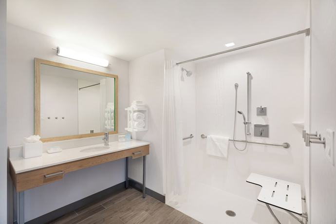 Imagen de la habitación del Hotel Hampton Inn and Suites Watertown Boston. Foto 9