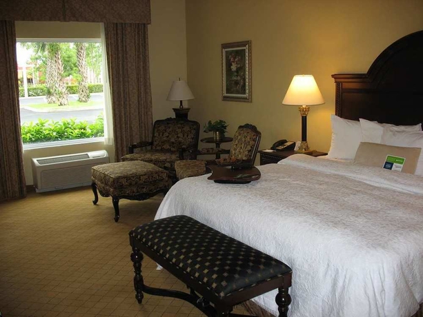 Imagen de la habitación del Hotel Hampton Inn and Suites Wellington. Foto 4