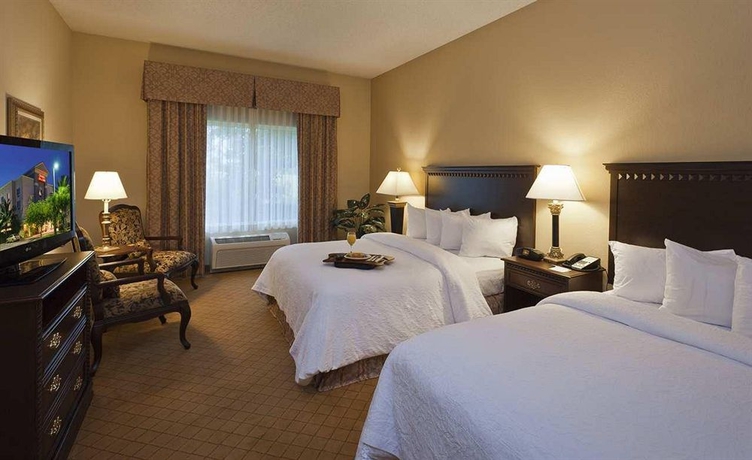Imagen de la habitación del Hotel Hampton Inn and Suites Wellington. Foto 7