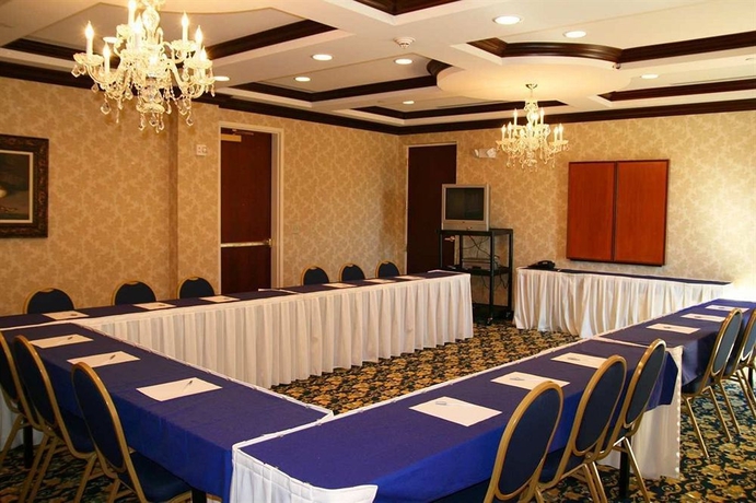 Imagen de los interiores del Hotel Hampton Inn and Suites Wellington. Foto 14