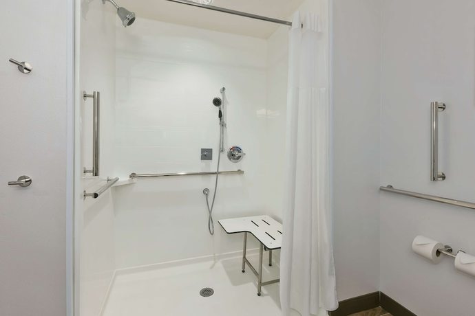 Imagen de la habitación del Hotel Hampton Inn and Suites Wells. Foto 5