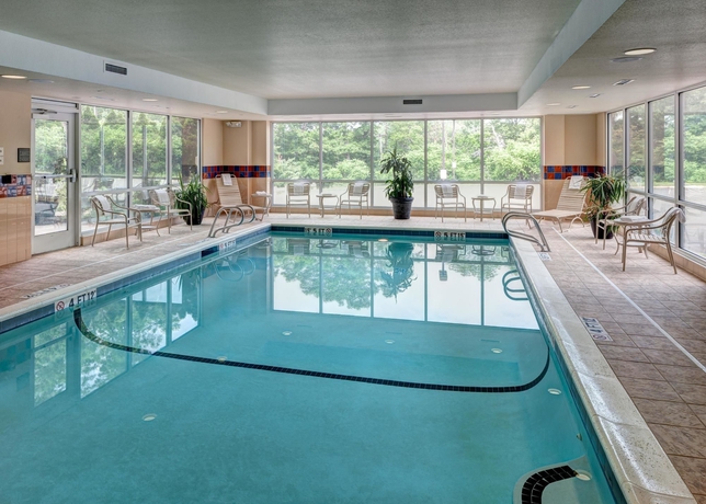 Imagen de la piscina del Hotel Hampton Inn and Suites Westford-chelmsford. Foto 16
