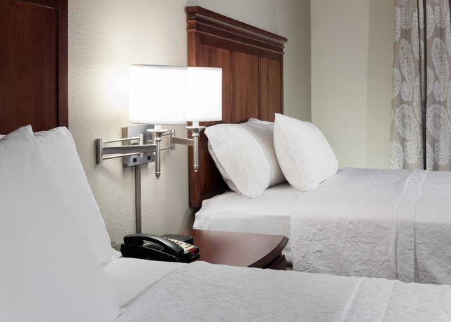 Imagen de la habitación del Hotel Hampton Inn and Suites Westford-chelmsford. Foto 10