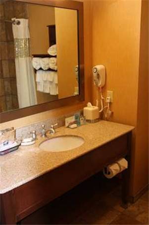 Imagen general del Hotel Hampton Inn and Suites Wiggins. Foto 1